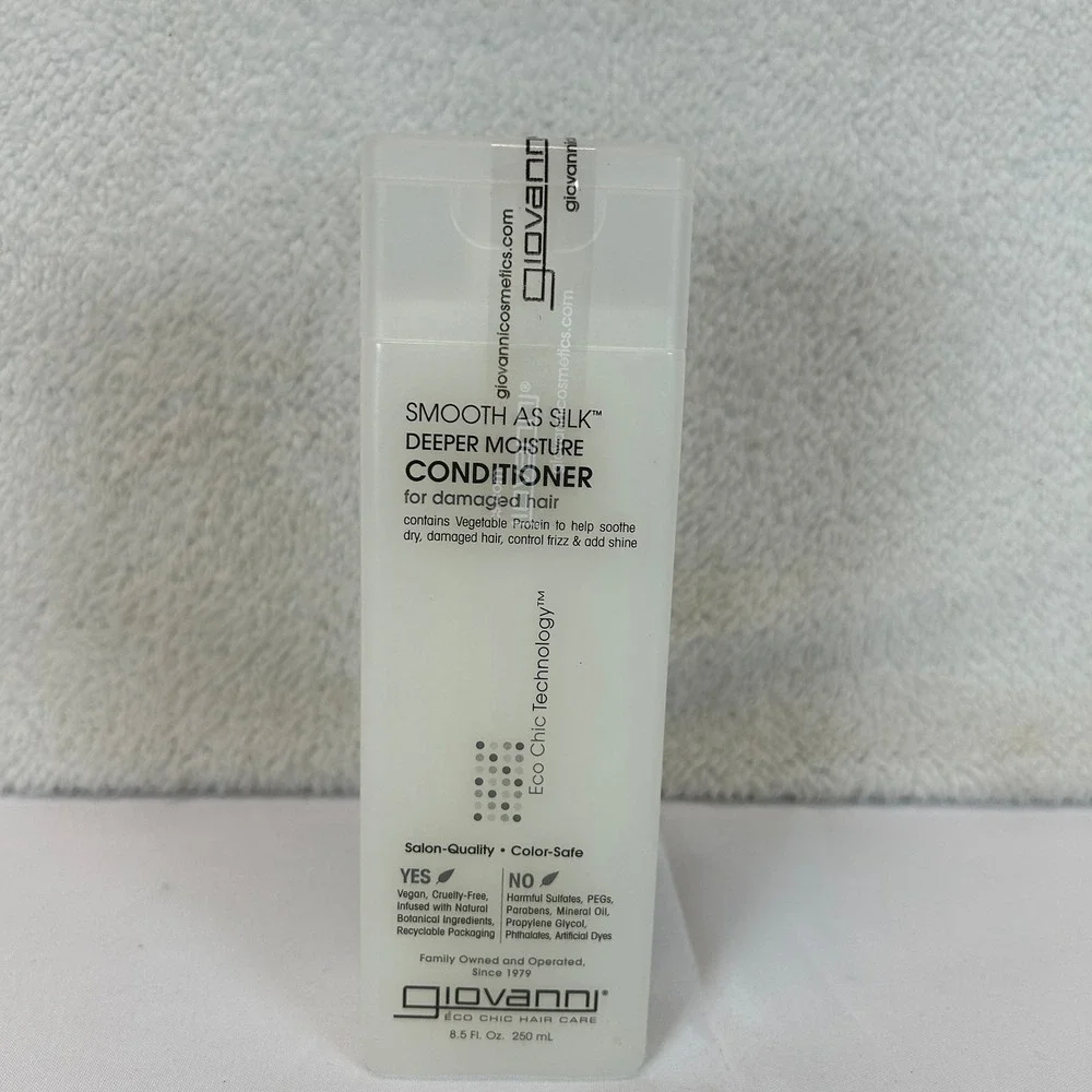 Giovanni Smooth As Silk Deeper Moisture Conditioner Damaged Hair 8.5oz Set of 2